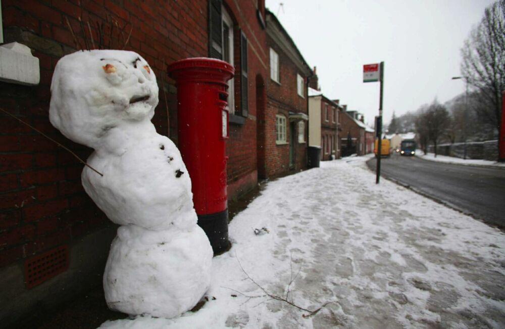 A snowman in Bar End Road