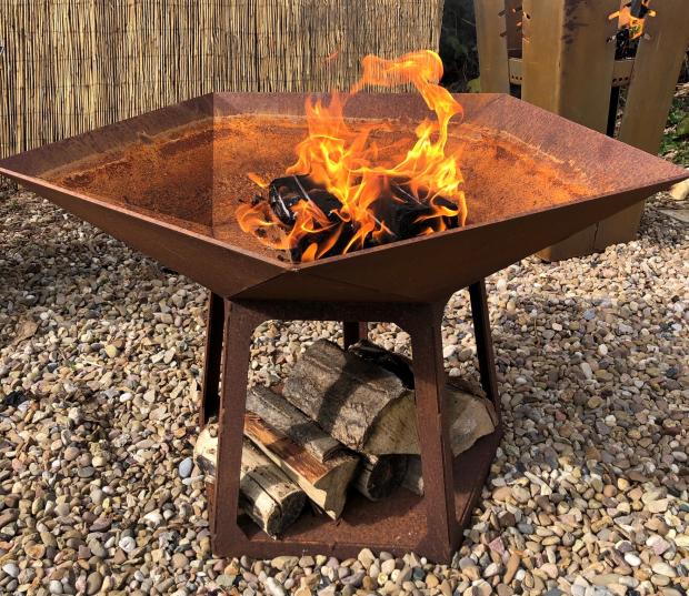 Hampshire Chronicle: Personalised Steel Star Firepit. Credit: Not On The High Street