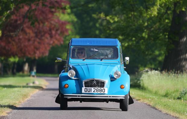 Hampshire Chronicle: Hampshire Medical Fund Classic Car Rally 2022 pictured at the start of the rally from Broadlands Estate, Romsey.  Photo by Stuart Martin
