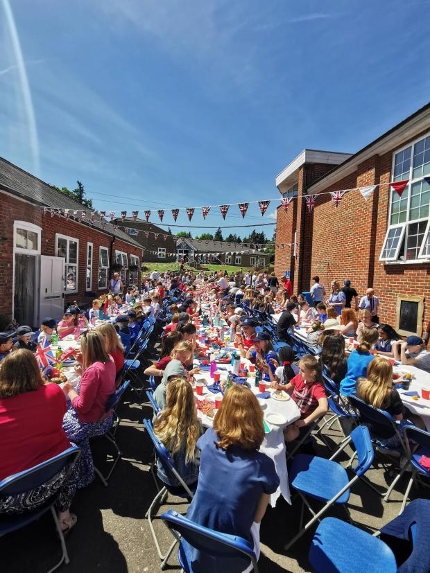 Hampshire Chronicle: Alton School Jubilee celebrations