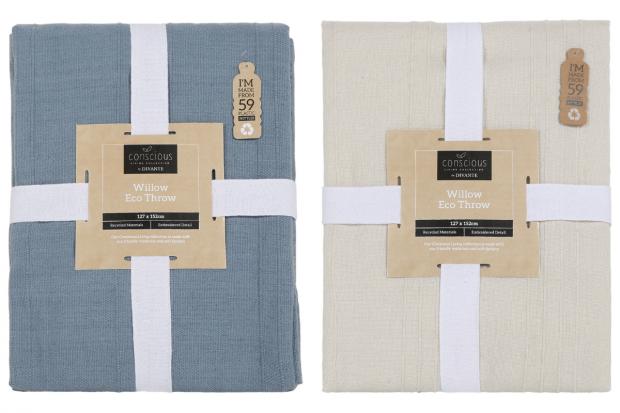 Hampshire Chronicle: Willow Eco Throw in Blue (left) and (right) Natural (The Range/Canva)