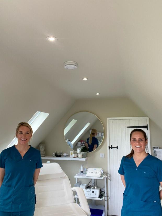 Hampshire Chronicle: Holly mason and Lucinda Crutchfield of the Skin Investment Clinic