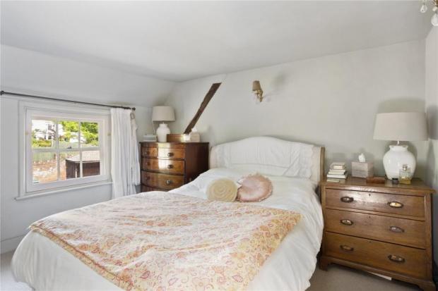 Hampshire Chronicle: St. Cross Road property main bedroom. Credit: Hamptons