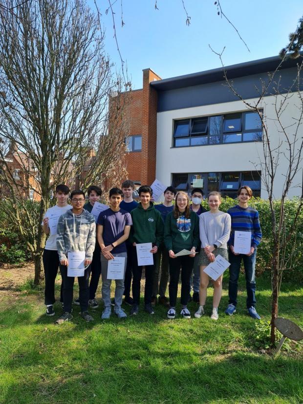 Hampshire Chronicle: Olympiad success for Peter Symonds College student scientists