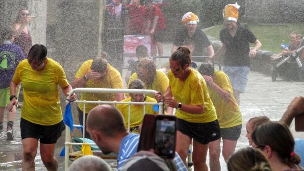 Hampshire Chronicle: Romsey bed race and fun run.  Photo: Romsey Carnival