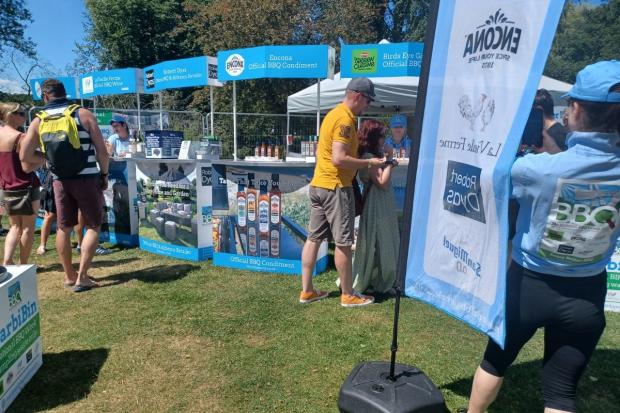 Hampshire Chronicle: Free samples from the BBQ Roadshow
