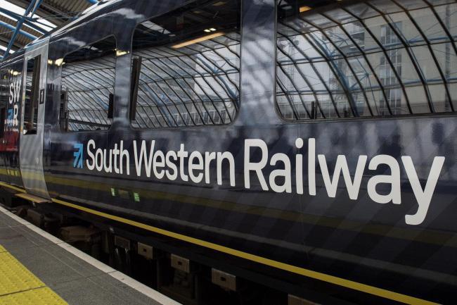 Signalling problem causes delays between Micheldever and Winchester 