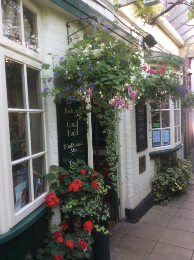 Hampshire Chronicle: The Bakers Arms 